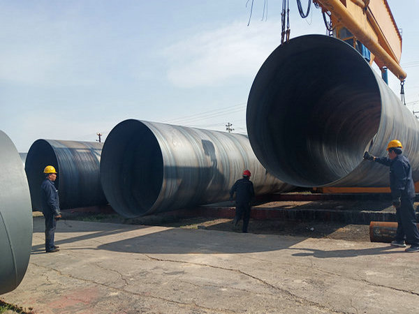 大口径螺旋缝钢管